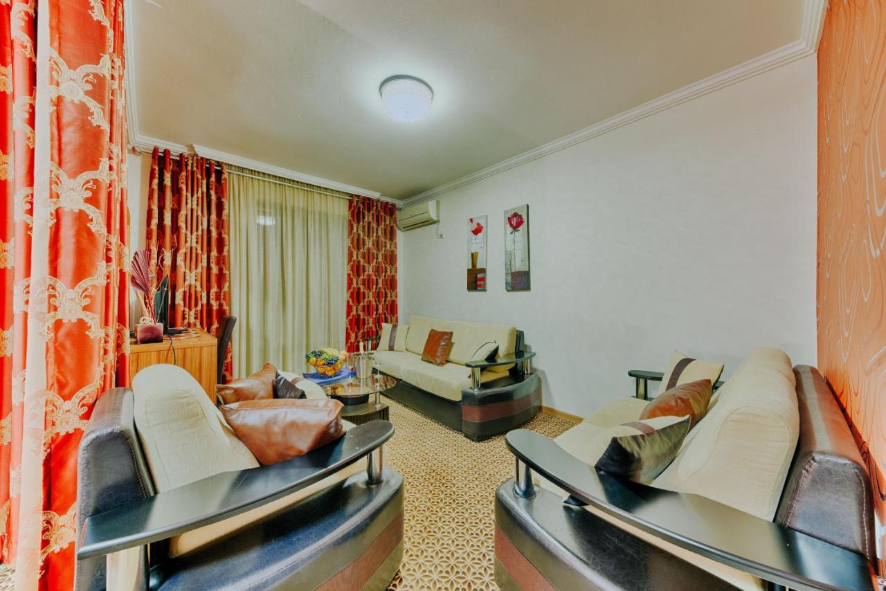 Hotel Lion Ulcinj Esterno foto